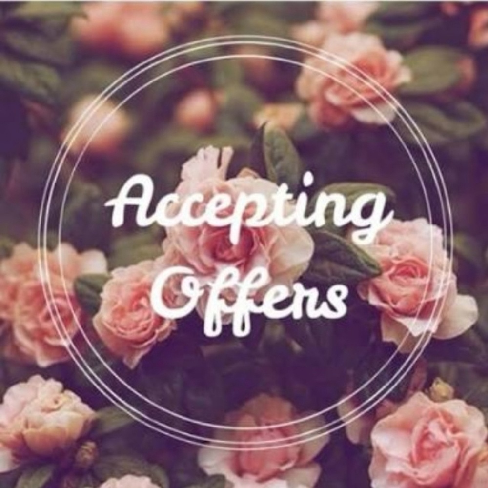 🌹 OFFERS WELCOME 🌹